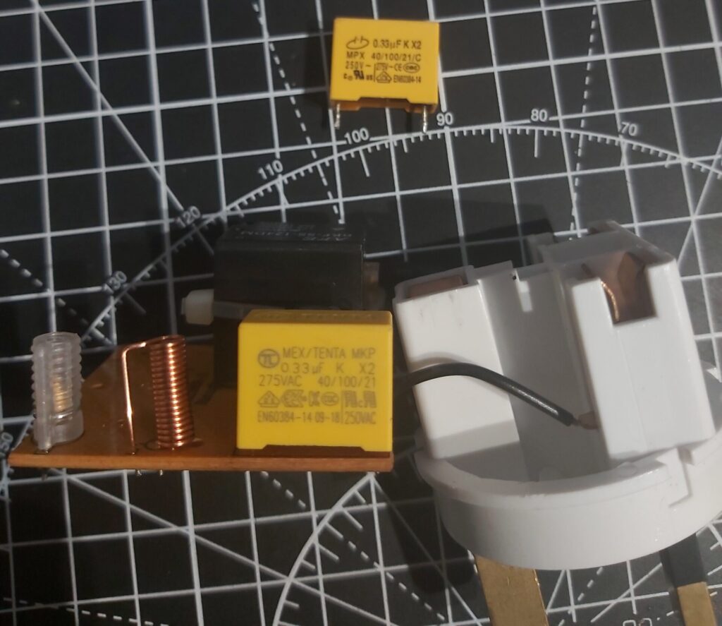 Repairing Radio Receiver RSL3660R-UK Replace The Bad Capacitor