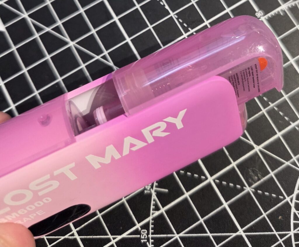 Lost Mary BM6000 Disposable Vape Firstly Pull On the Liquid Cartridge to Detach It From The Vape